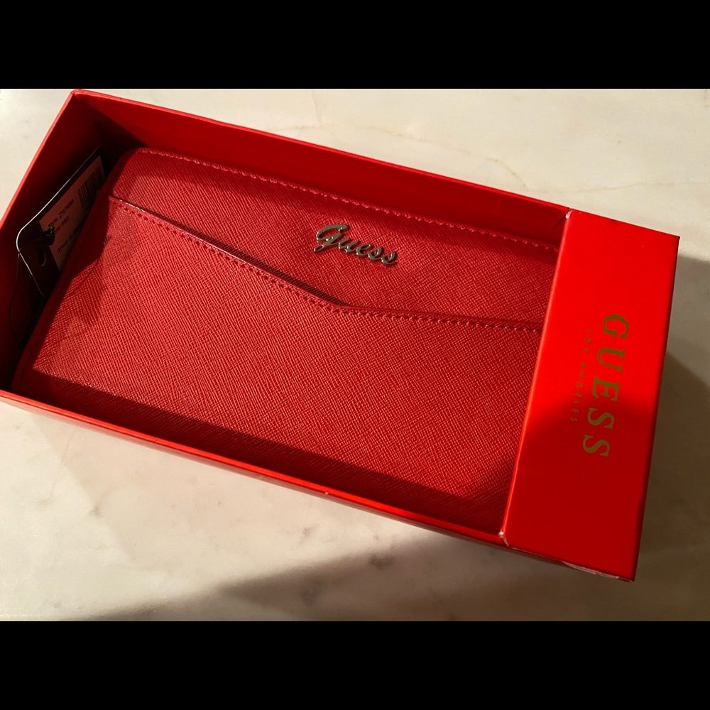 Red Wallet